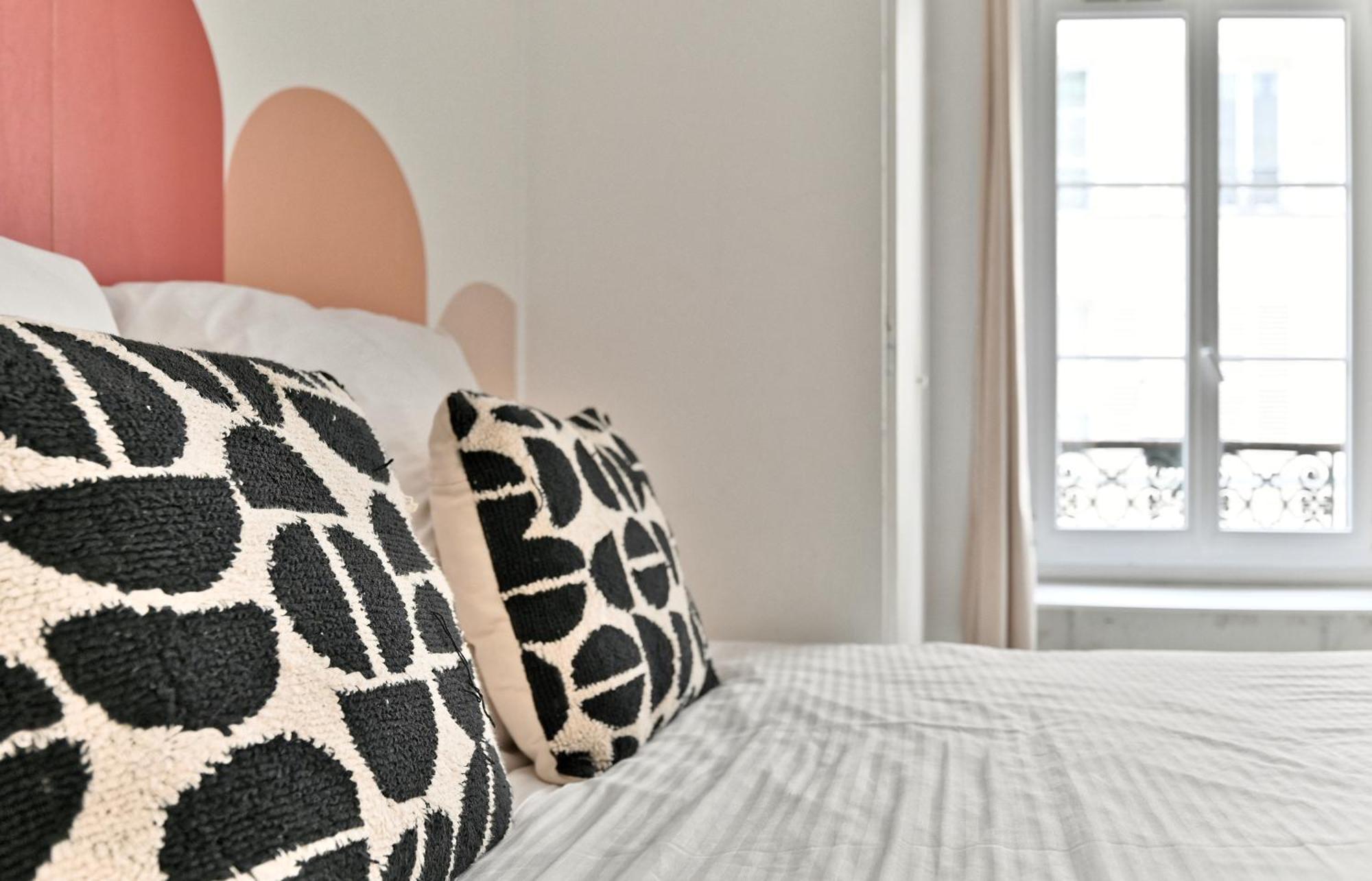 Appartement 2 Pieces #Toureiffel #Invalides Париж Екстериор снимка